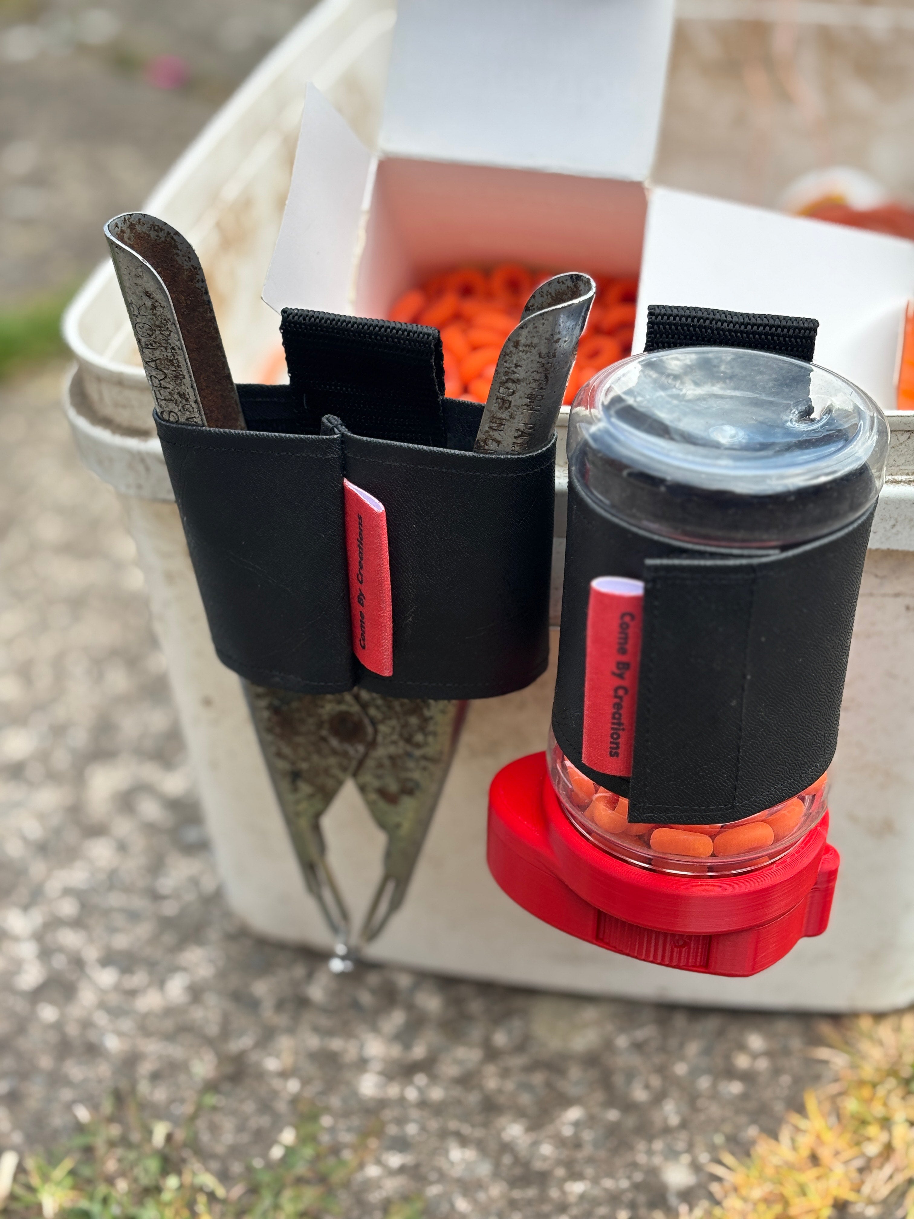 NEW!! Castration ring dispenser